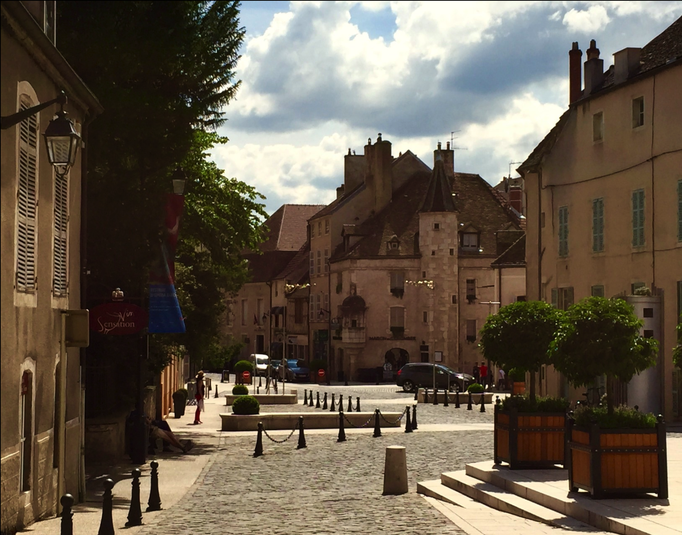 2015 | Fahrradtour «Burgund», Beaune: Blick von der «Notre Dame» auf die Altstadt.