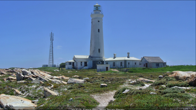 2013 | Südafrika | St Francis Bay: «Teleblick» auf das «Seal Point Lighthouse» von Port St Francis.