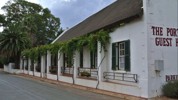 2013 | Südafrika | Calitzdorp: «The Port Wine Lodge». Unsere Herberge für 2 Nächte. Wir fühlten uns sehr gut aufgehoben.