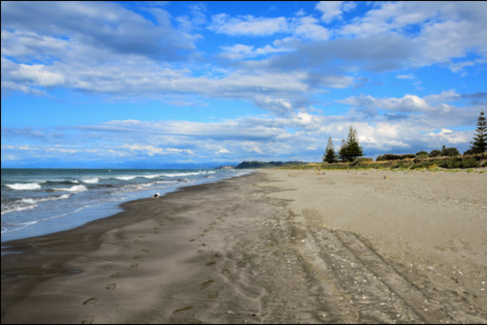 2015 | Neuseeland | «Ohope Beach», Whakatane, Bay of Plenty: Blick auf die nördliche Seite bis ans Ende von der Ohope-Landzunge.