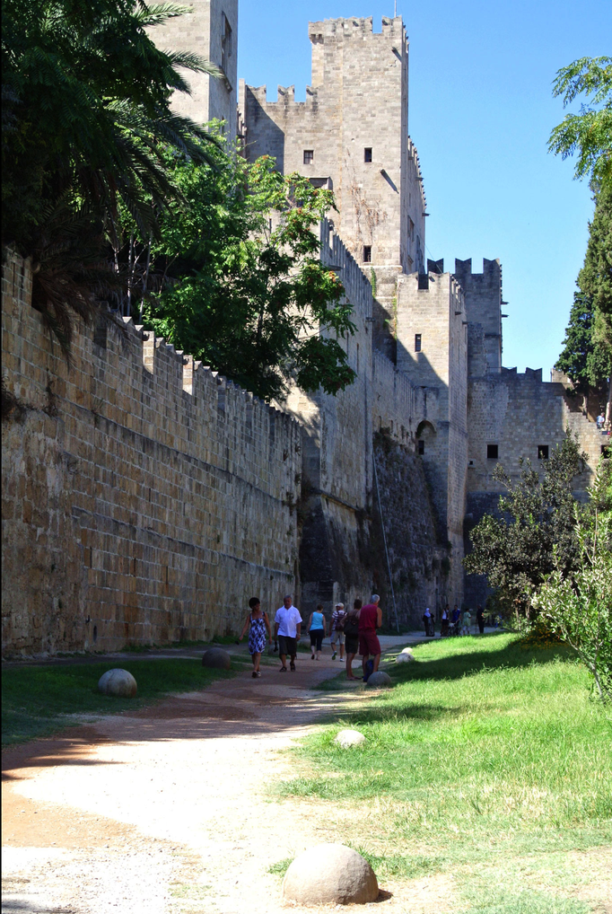 Rhodos '13 | Rhodos-Stadt: «Grossmeisterpalast».