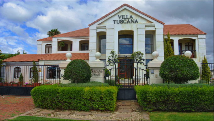2013 | Südafrika | Port Elizabeth: «Villa Tuscana», etwas ausserhalb der Stadt. Aber für diesen Hit lohnt «es» sich allemal! Einfach nur super!