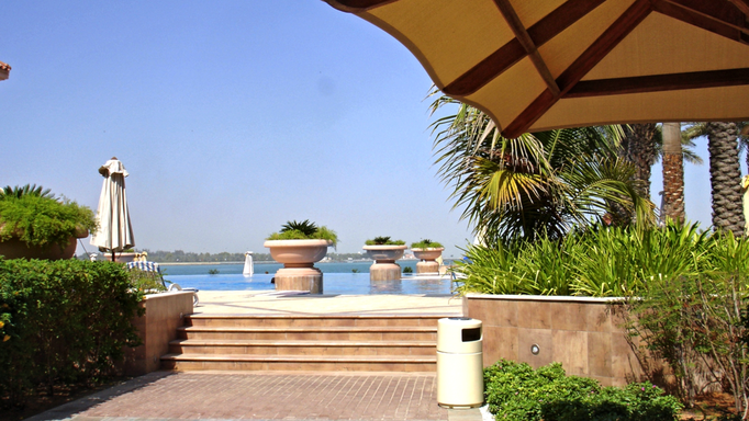2007-2013 | «Poolsite», Al Raha Beach Resort: «Pool-Stimmung».