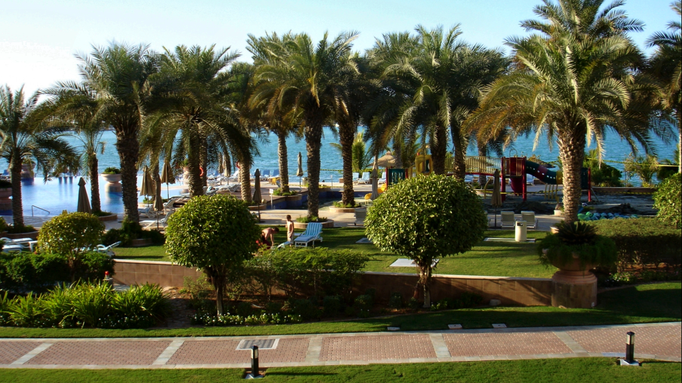2007-2013 | «Poolsite», Al Raha Beach Resort: «Terrassenblick».