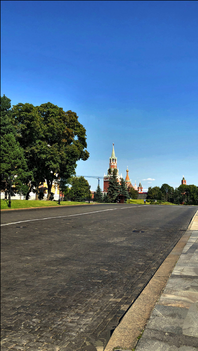 2018 | Moskau, Kreml: Rundgang. Sicht auf den «Roten Platz».