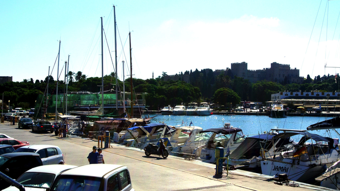 Rhodos '13 | Rhodos-Stadt: «Hafenbummel». Blick auf den «Grossmeisterpalast».