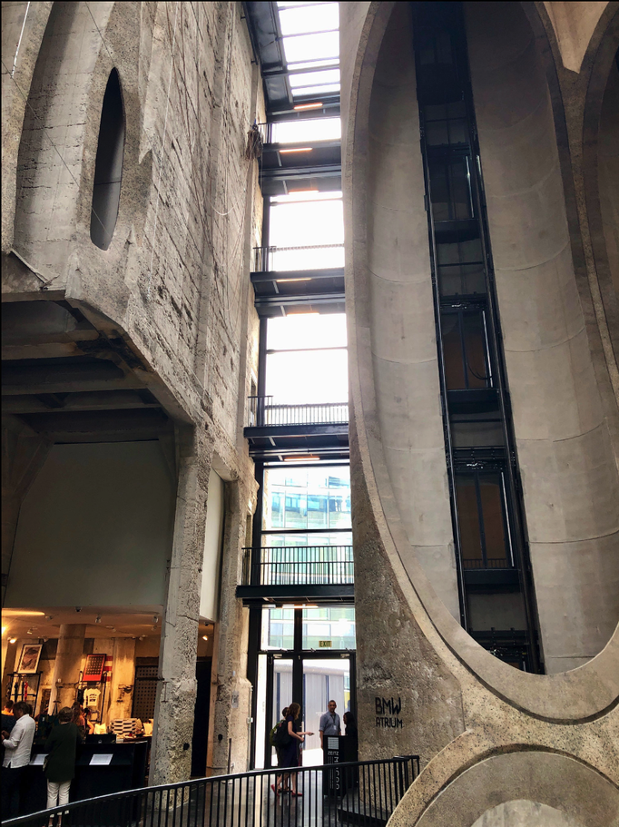 2019 | Kapstadt | Waterfront, Silo-Komplex, «Zeitz Mocaa» Museum of Contemporary African Art: Die früheren Getreidesilos wurden «umgenutzt» und in ein gigantisches Atrium verwandelt.
