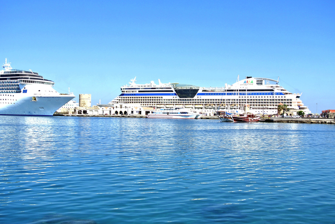 Rhodos '13 | Rhodos-Stadt: «Hafenblick».