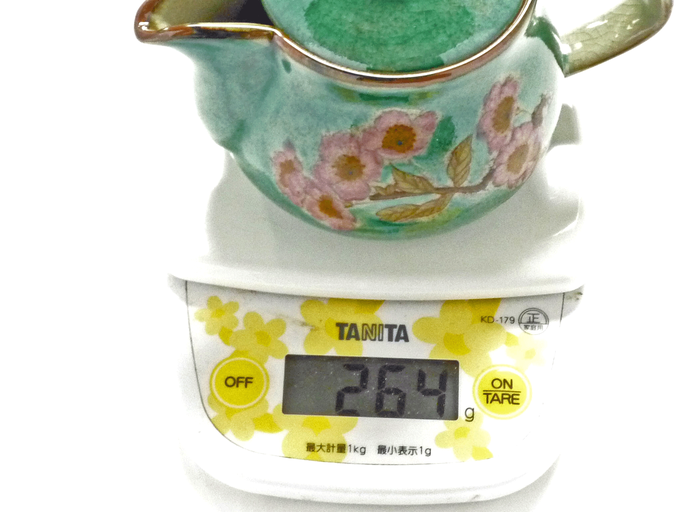 九谷焼 急須 茶器 ポット 小 桜 ソメイヨシノ 緑塗り 裏絵 おしゃれ ギフト 重量の図