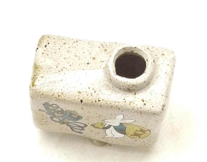 九谷焼通販 おしゃれ かわいい 小さい ギフト 一輪挿し 花瓶 インテリア 干支 ウサギ 卯 上からの図