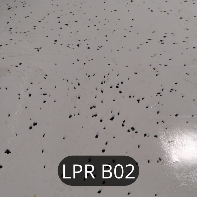 Lámina de plástico Reciclado "Color Blanco con negro"