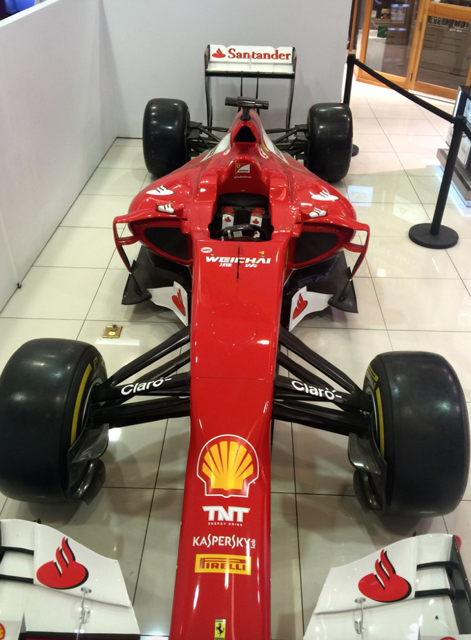 Formel 1 Replica Showcar mieten