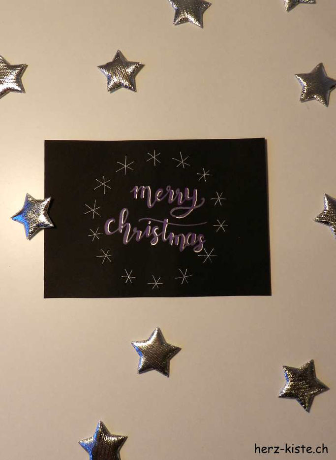 Weihnachtskarte mit Sternkranz gestickt