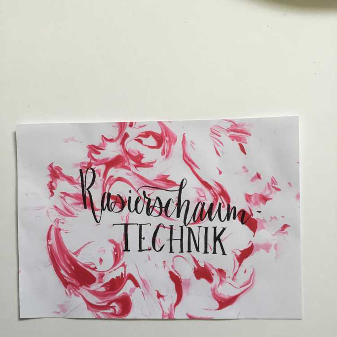 Letter Lovers zeitanker: Anleitung Handlettering Hintergrund mit der Rasierschaum Technik