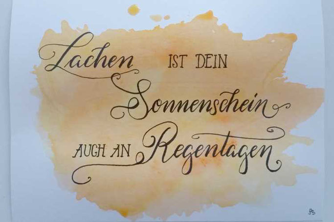 Letter Lovers sunnys_fotos: Handlettering Spruch Lachen ist dein Sonnenschein auch an Regentagen