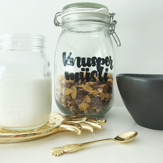 DIY Knuspermüsli selber erstellen als tolle Geschenkidee - mit Handlettering