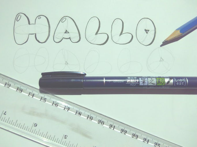 Hallo Handlettering - Anleitung für Kaugummibuchstaben - Letter Lovers Schriftspielerei