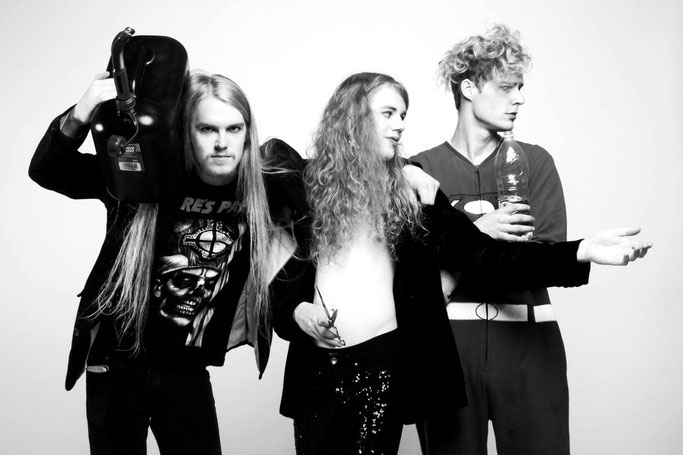 These rock-weirdos from Jyväskylä, Finland will blow your brains out with their upcoming debut EP! Check the music video now