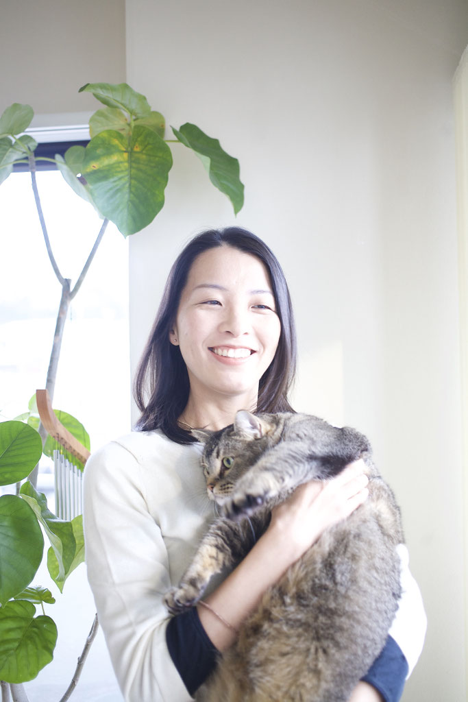 NG写真。緊張したので太郎を抱くも9キロが重すぎて持ち上がらず(⌒-⌒; )断念。