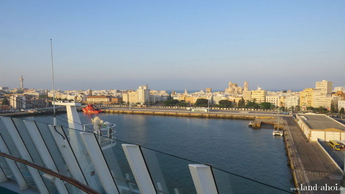 Cadiz Spanien Kreuzfahrt Hafeninfos Ausflüge Auf