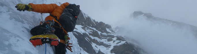 Goulotte alpinisme hivernal escalade mixte mixte climbing guide aussois haute maurienne bessans bonneval val cenis termignon guide de haute montagne cascade de glace