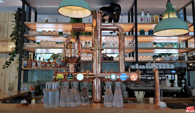 La pompe à bière du bar de La Villa Coublay.