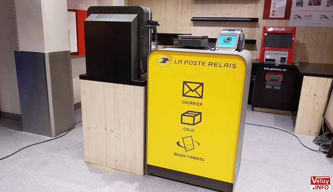 Franprix Louvois – Vélizy-Villacoublay. Espace services : Point relais La Poste - Impressions photos.