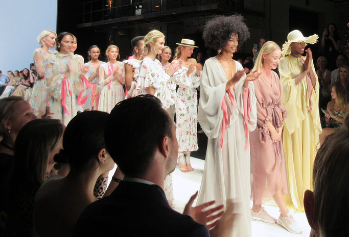 Persönliche Gedanken zur Berlin Fashion Week Modeblog Nähblog DIY Blog