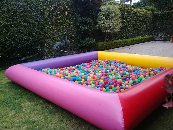 Alberca de pelotas grande sales