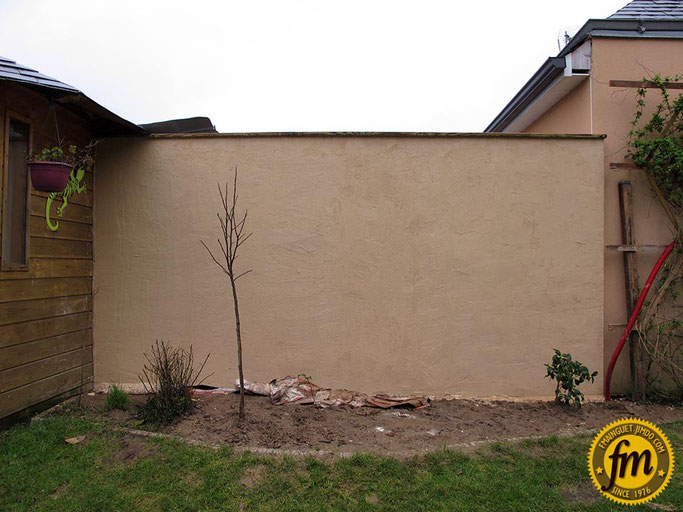 MONTER UN MUR DE PARPAING EXTÉRIEUR ET L\'ENDUIRE - Site de Frédéric ... MONTER UN MUR DE PARPAING EXTÉRIEUR ET L\'ENDUIRE - Site de Frédéric ...