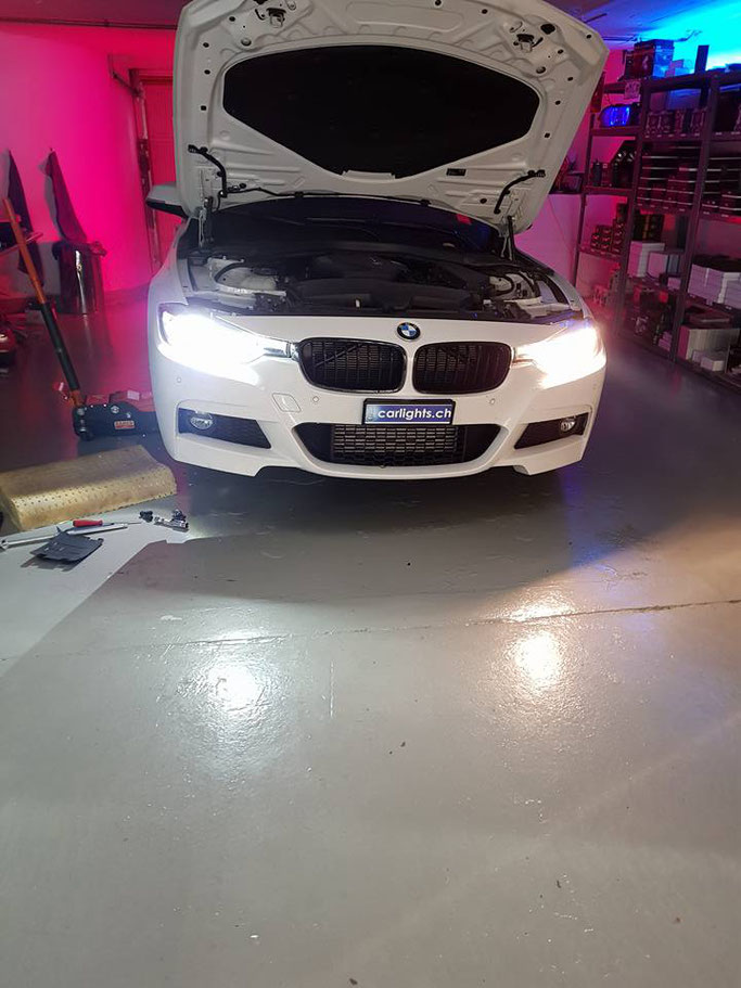 BMW F31 links H7 LED Philips vs. rechts H7 Halogen Standard