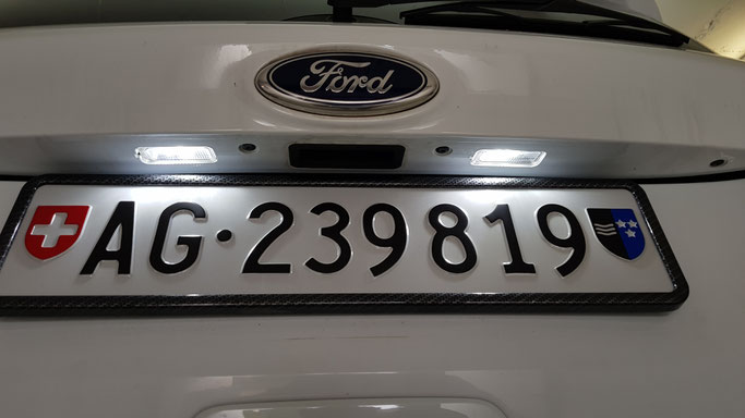 FORD KUGA  LED SEITENSPIEGEL KENNZEICHEN NUMMERNSCHILD BELEUCHTUNG