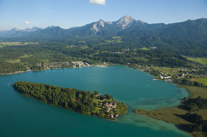 Faaker See mit Blick auf den Mittagskogel in Kärnten