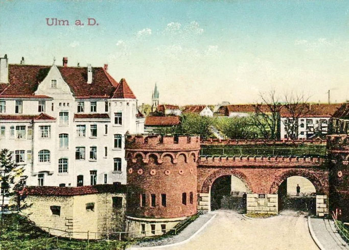 Ansichtskarte um 1900.    Blaubeurer Tor