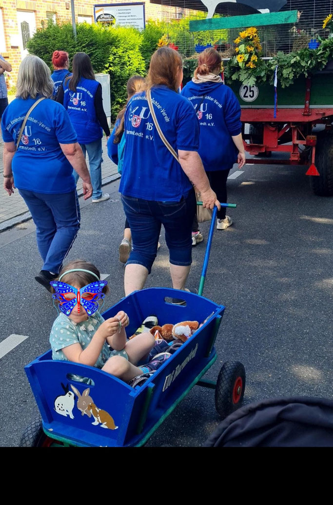 Viel Spaß hatten die Vereinsmitglieder beim Umzug.