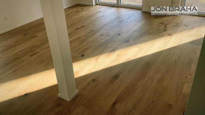 Sockelleisten in München verlegen