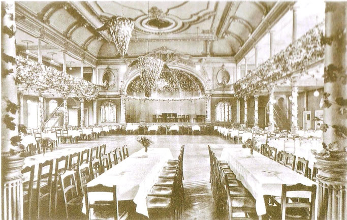 Saal der Alberthöhe um 1900. Hier fanden von 1900 bis 1925 viele Geflügelausstellungen statt.