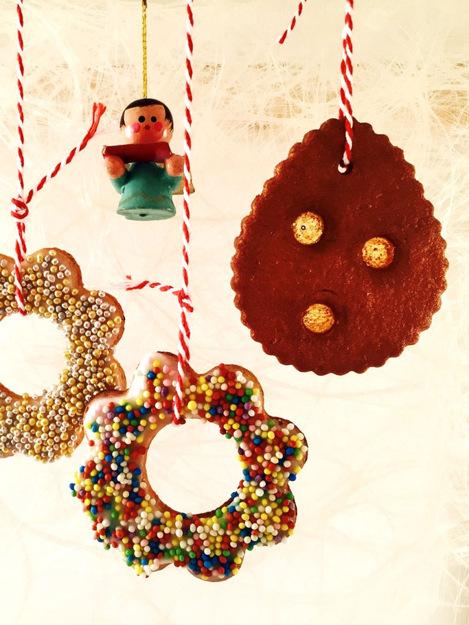 Essbare Christbaumdeko aus Mürbeteig