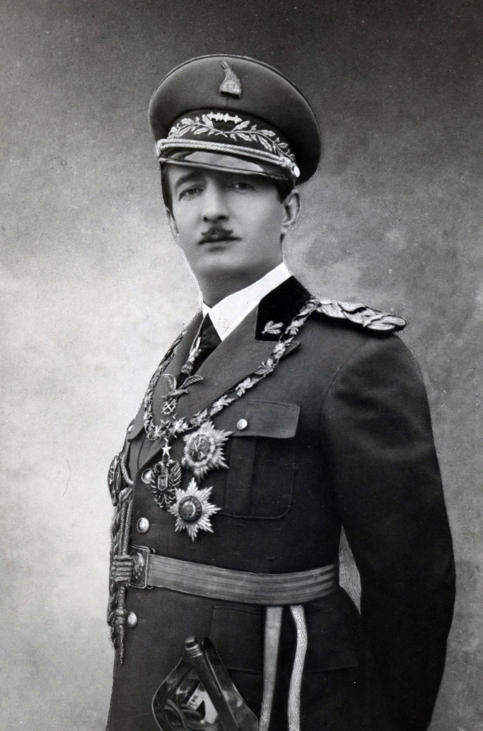 Ahmet Zogu – Mbret i shqiptarëve