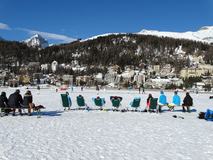 Penguins CC enjoying their first day of Cricket on Ice (17.2.2022)