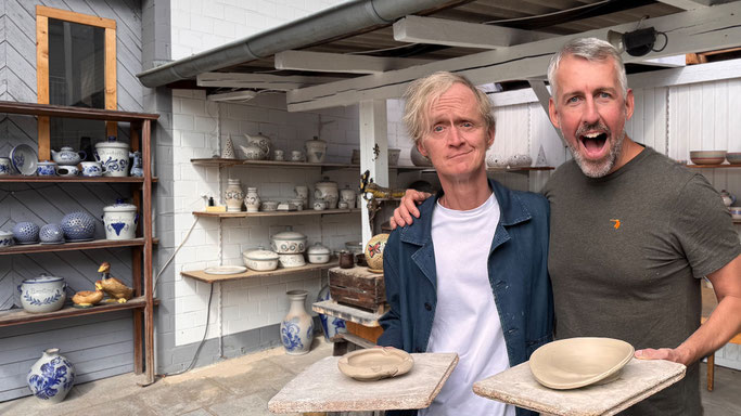Zum Start der neuen Staffel entfesselt Pierre M. Krause gemeinsam mit Sebastian Pufpaff beim Töpfern einen Gag-Tonado, der die MonoTonie der Kurzstrecken-Pause hinfort fegt. © SWR