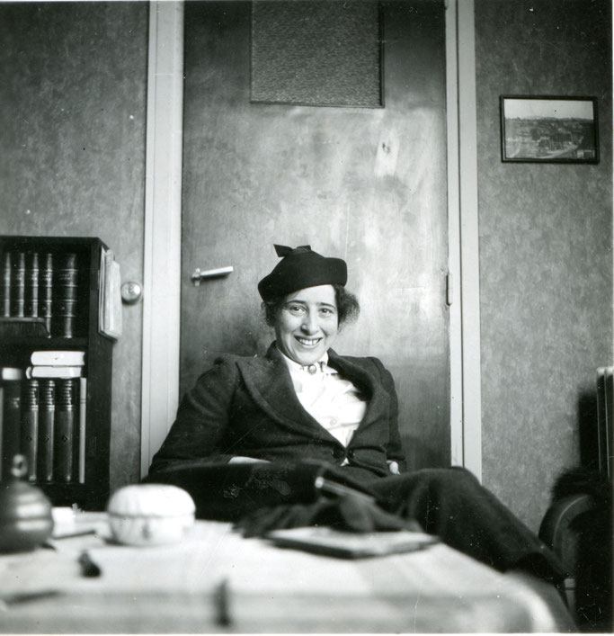 Courtesy of the Hannah Arendt Bluecher Literary Trust Art Resource, NY © 2025 PROGRESS Filmverleih