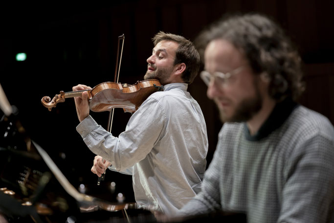 William Hagen und Martin Helmchen spielen gemeinsam auf dem Chamber Music Connects the World. Foto: Patricia Truchsess 