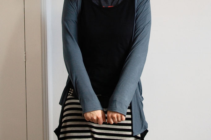 Arbeitsoutfit im englischen Sommer - Cardigan - Zebraspider DIY Anti-Fashion Blog