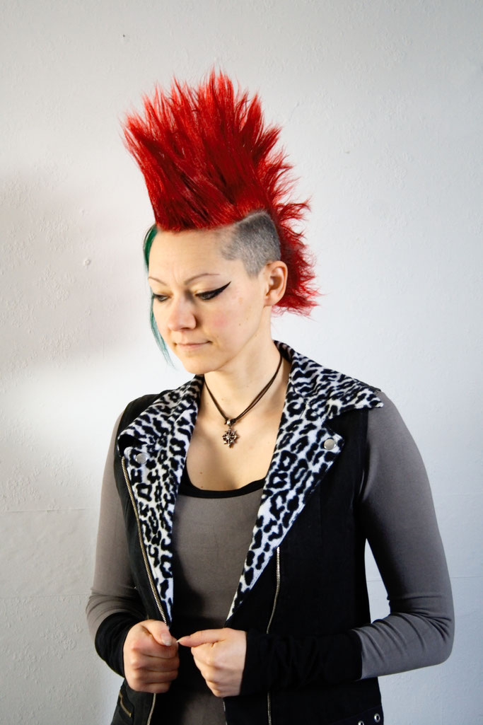 Versöhnung mit (m)einer Haarfarbe - Haare gestellt - Zebraspider DIY Anti-Fashion Blog