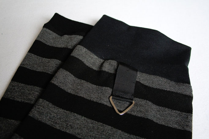 4 Paar Beinstulpen - 4 verschiedene Outfits - Grey Stripes - Zebraspider DIY Blog