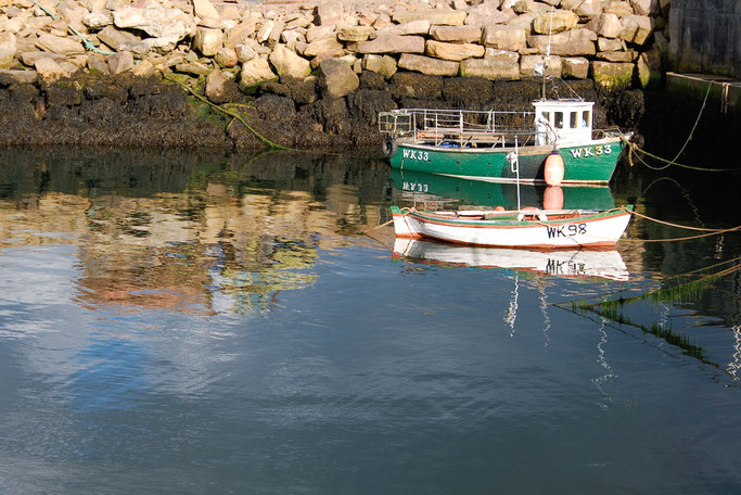 Urlaub in Schottland Teil 1 - Gill's Bay Fischerboote - Zebraspider DIY Anti-Fashion Blog