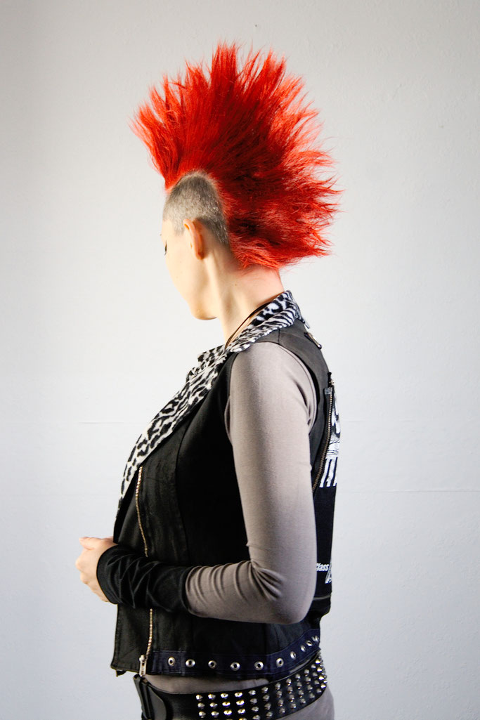 Versöhnung mit (m)einer Haarfarbe - Red Mohawk - Zebraspider DIY Anti-Fashion Blog