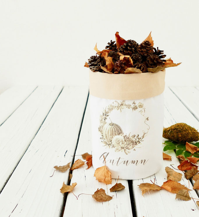 Herbstdekoration im Stoffbeutel selbst gemacht