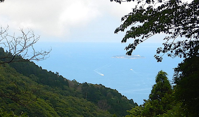 相模灘と初島